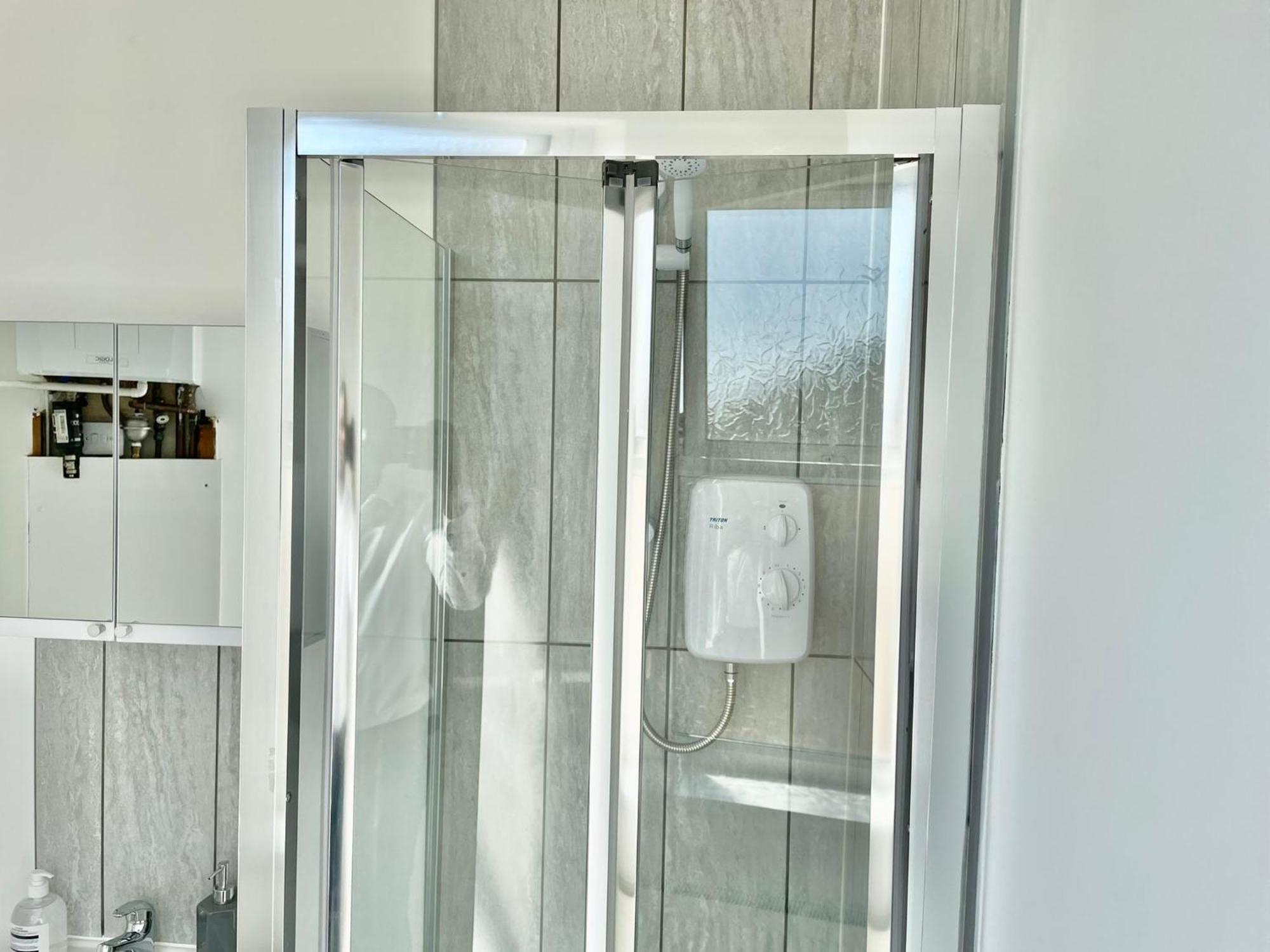 Cheerful 1 Bed Apartment Cardiff City Centre - Penarth Rd Eksteriør bilde